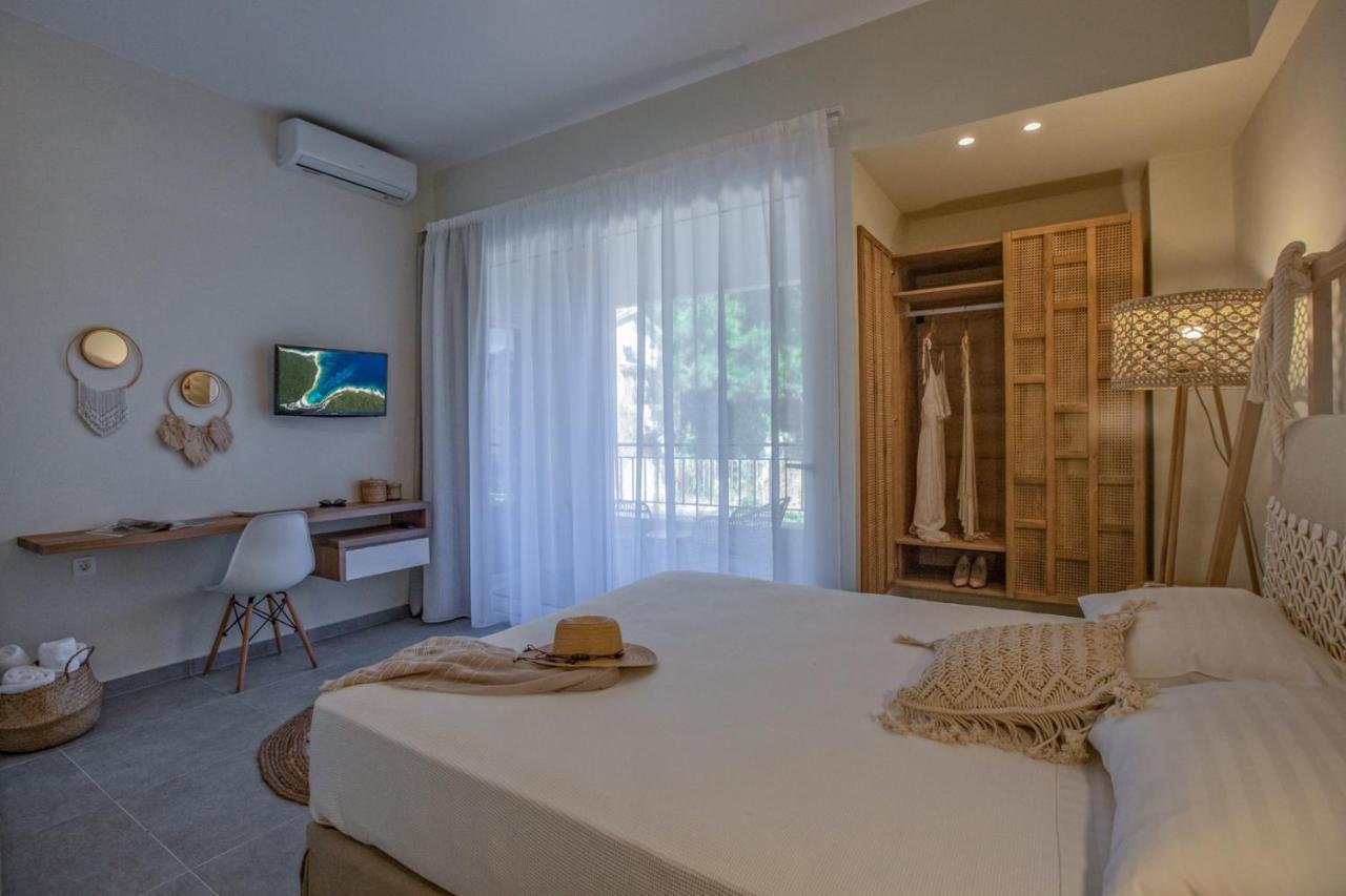 Anemelia Luxury Apartments Argostoli  Bagian luar foto