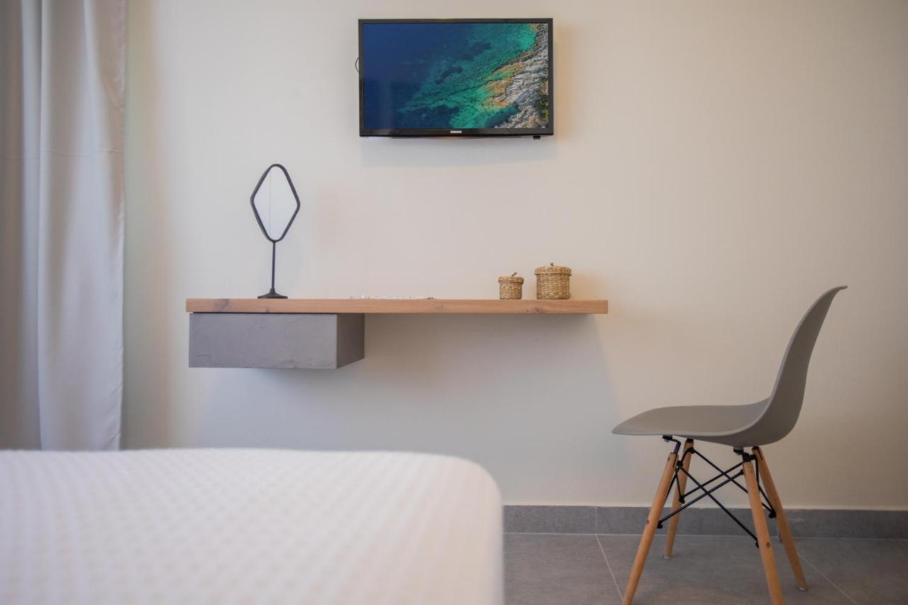 Anemelia Luxury Apartments Argostoli  Bagian luar foto