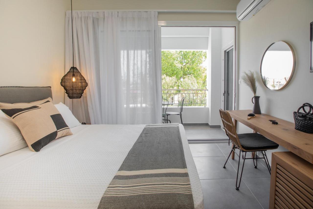 Anemelia Luxury Apartments Argostoli  Bagian luar foto