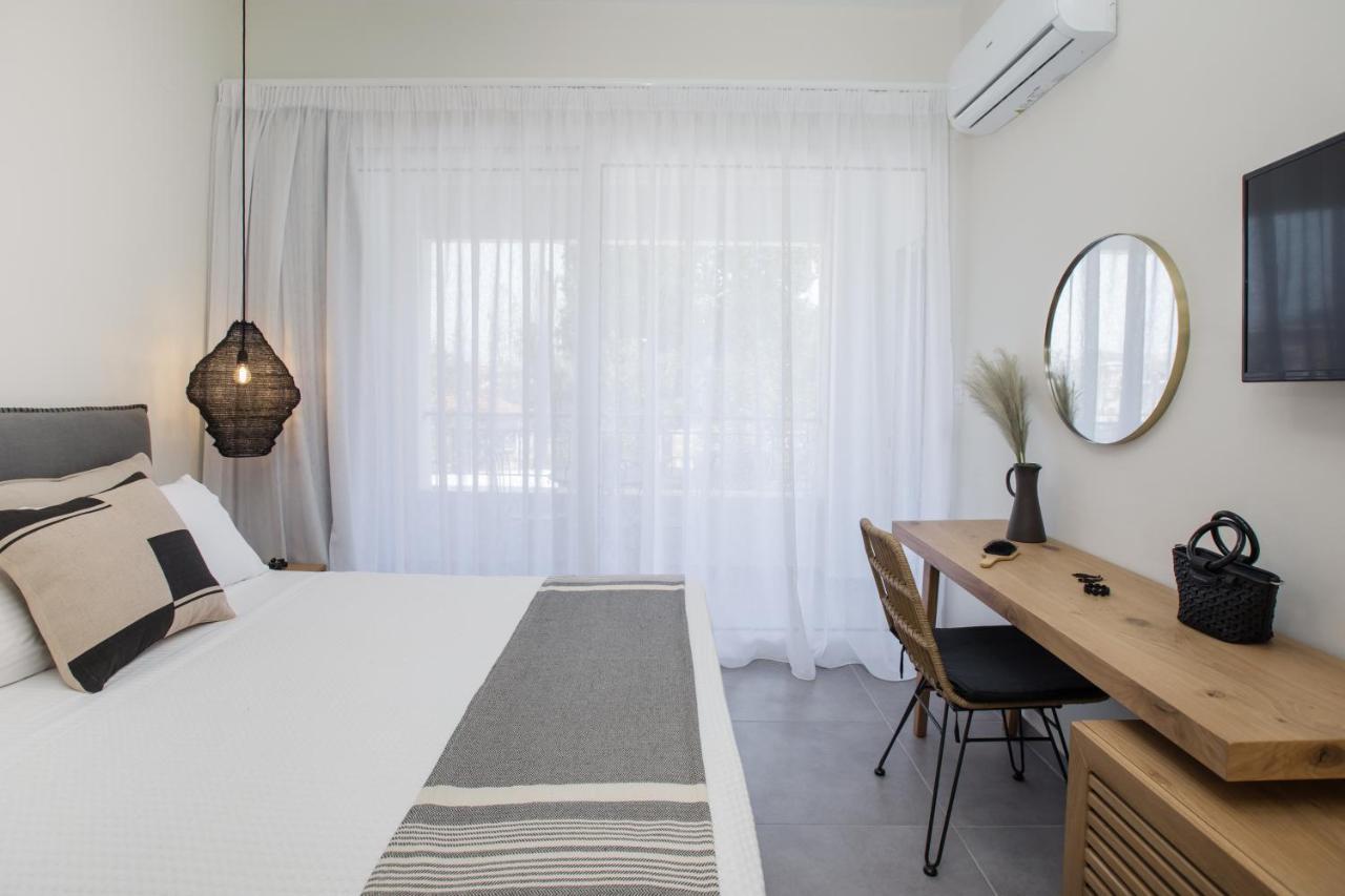 Anemelia Luxury Apartments Argostoli  Bagian luar foto
